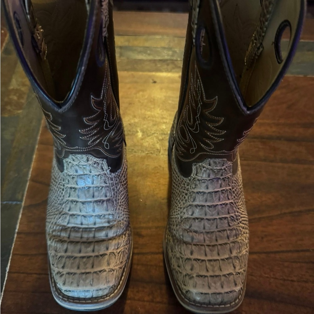 Kids Crocodile Pattern Boots